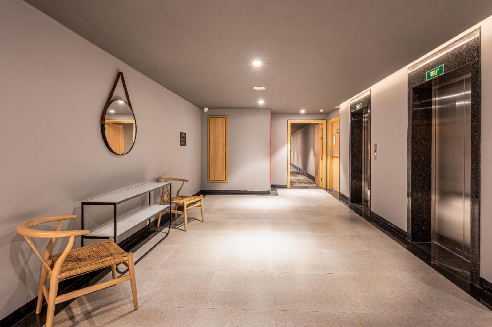 Park Inn & Suites By Radisson Thrissur East Fort ภายนอก รูปภาพ
