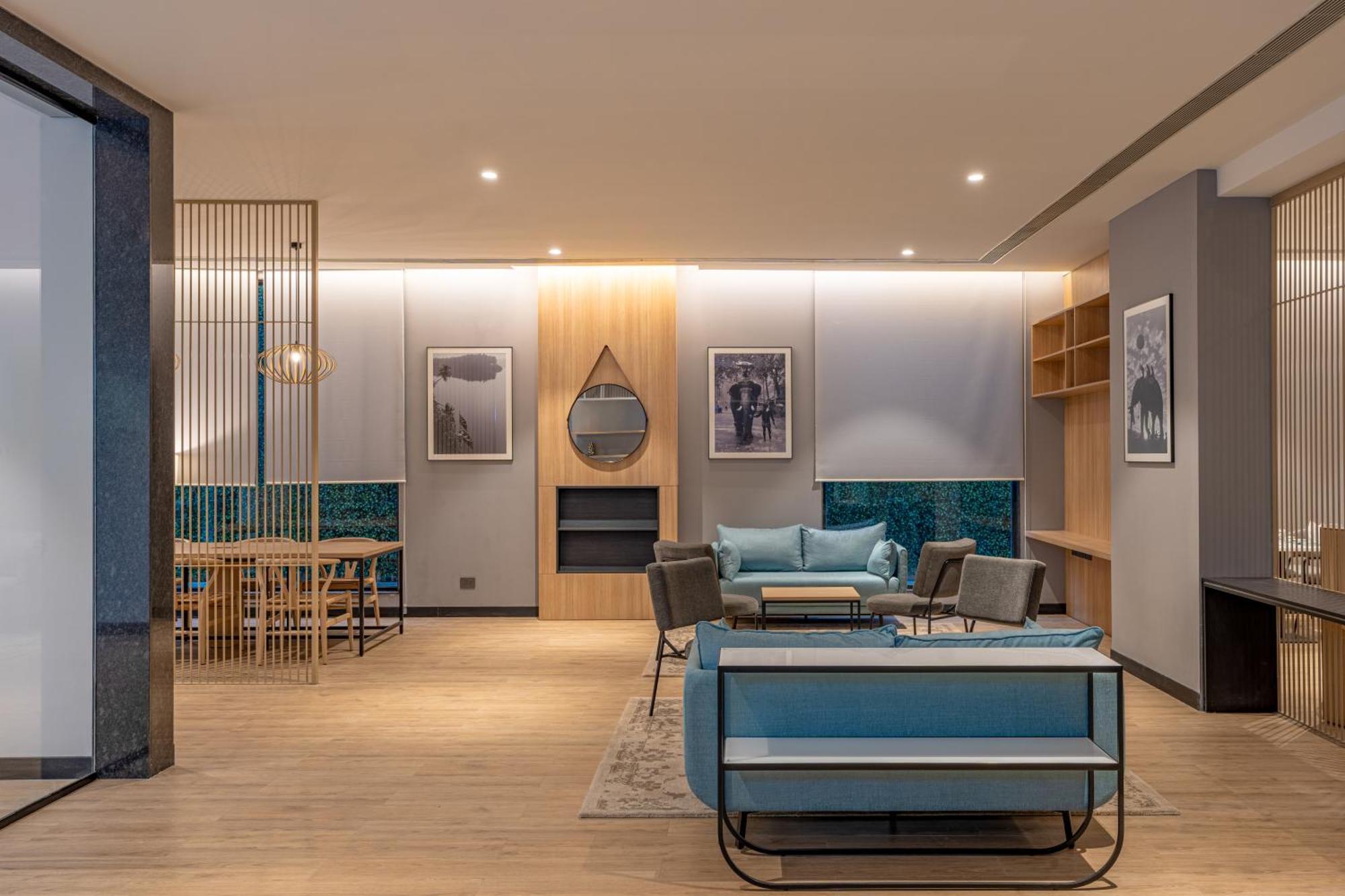 Park Inn & Suites By Radisson Thrissur East Fort ภายนอก รูปภาพ
