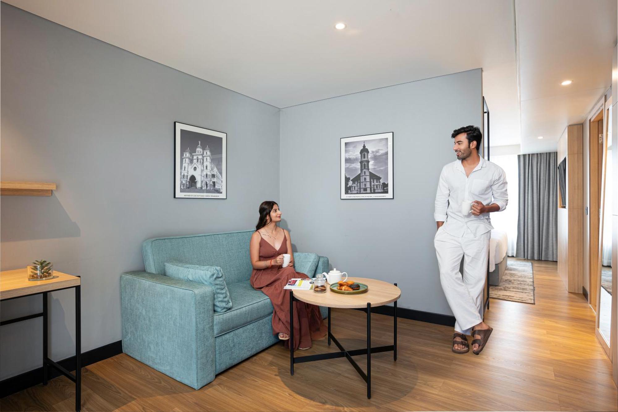 Park Inn & Suites By Radisson Thrissur East Fort ภายนอก รูปภาพ